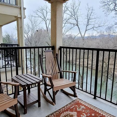 Jan'S Riverside Retreat Pigeon Forge Eksteriør billede